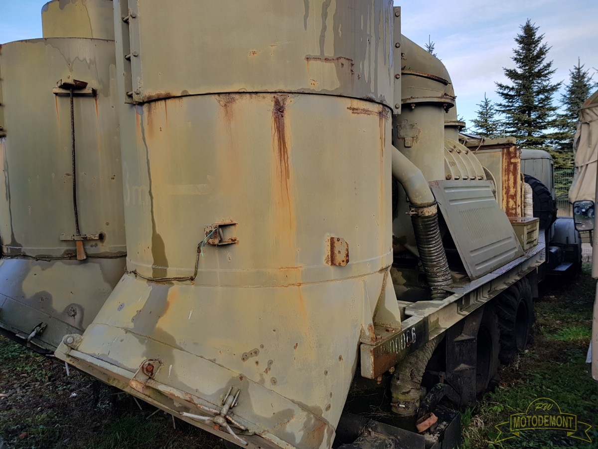 KRAZ 257 W-63 Zamiatarka podciśnieniowa