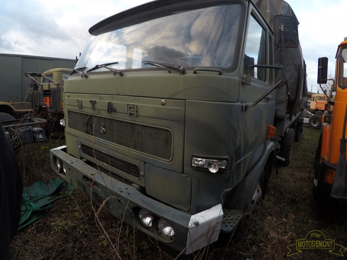 Samochód ciężarowy STAR-200