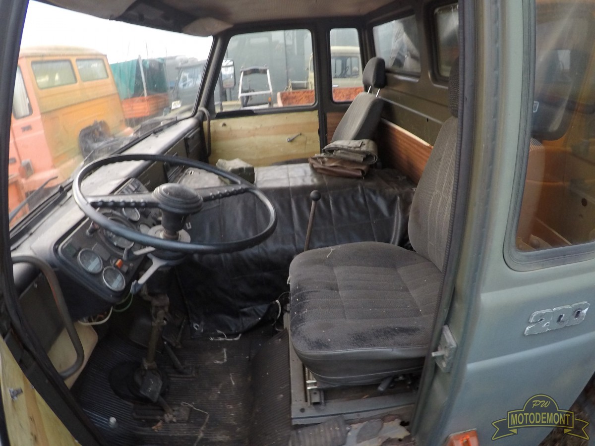 Samochód ciężarowy STAR-200