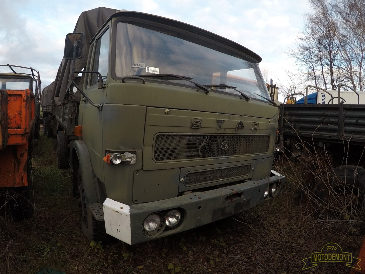 Samochód ciężarowy STAR-200