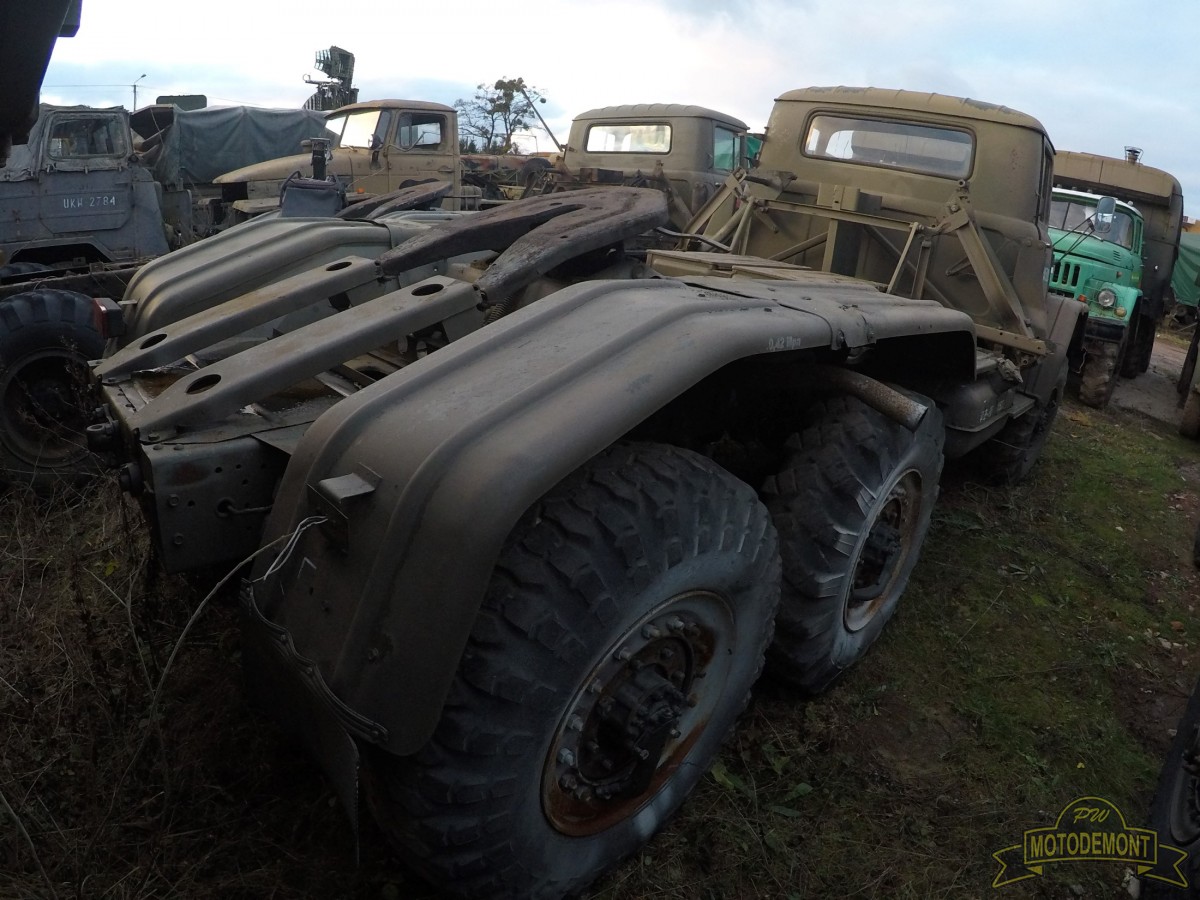 Samochód ZIŁ 131 Ciągnik siodłowy